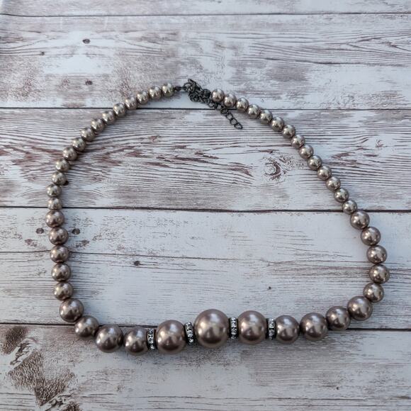 Vintage Necklace - Chunky Metallic Balls - Picture 5 of 6